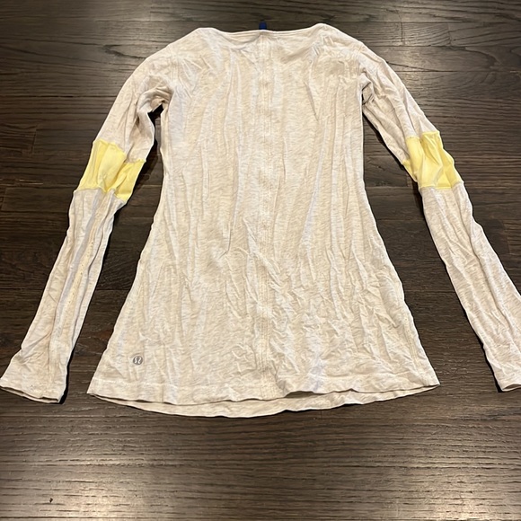 Lululemon Long Sleeve Top - Picture 2 of 3
